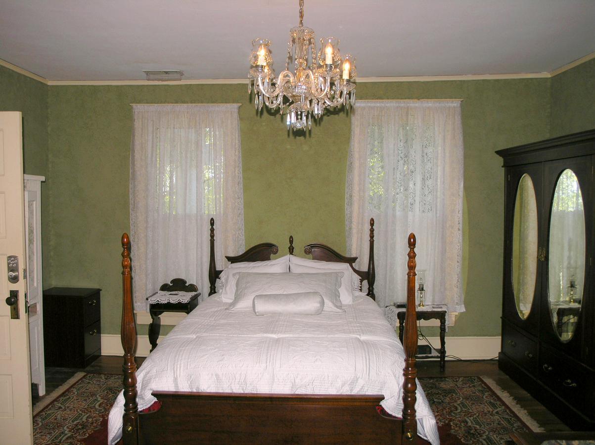 Magnolia Grove Bed And Breakfast Хернандо Экстерьер фото